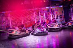 Reger Betrieb beim Autoscooter