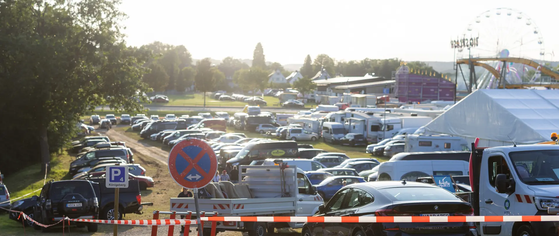 Parkmöglichkeit hinter dem Viehmarkt Blick auf Parkplatz